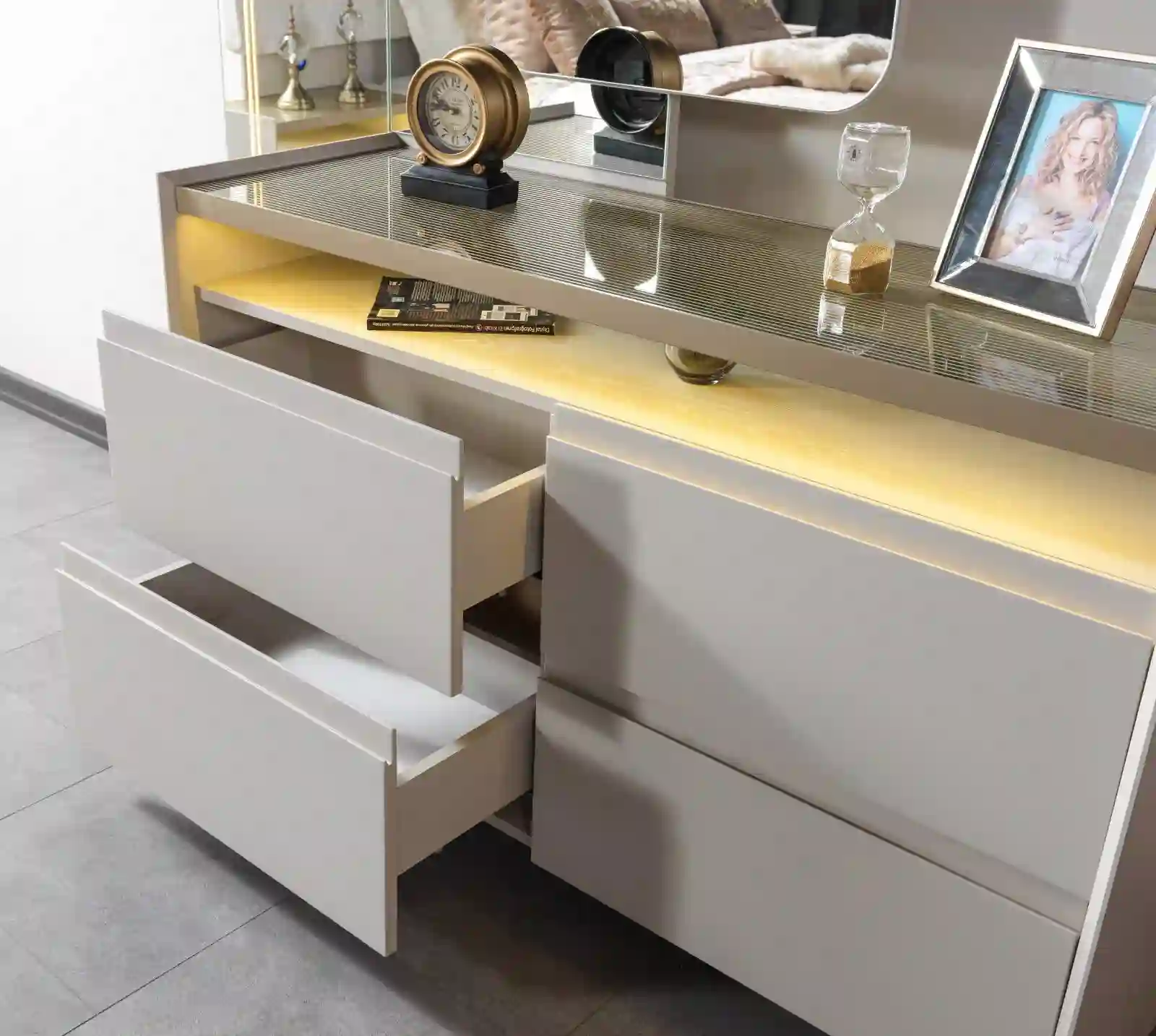 DOLUNAY Yatak Odası